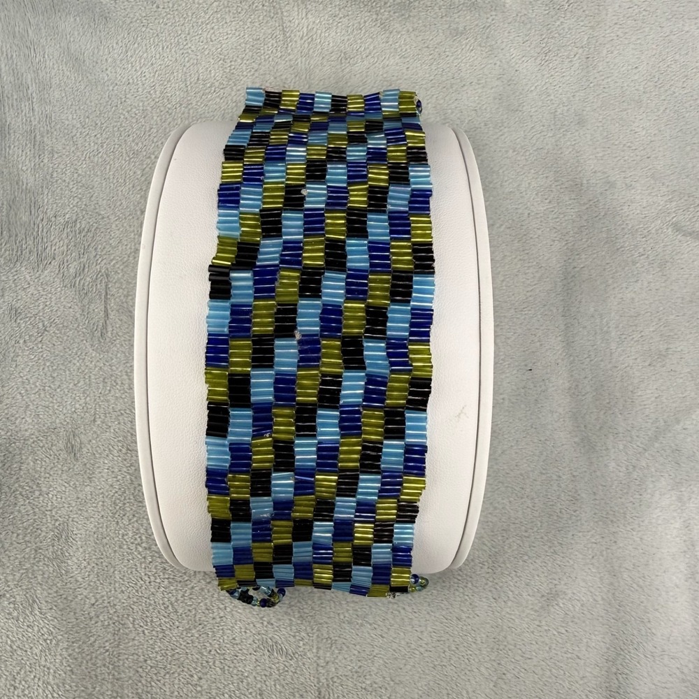 Vintage Estate Bracelet Beaded Woven Green Blue Black Glass Toggle 7.5"